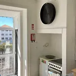 Hidden Gem Rustic Modern 2 Bedroom Flat Appartement *