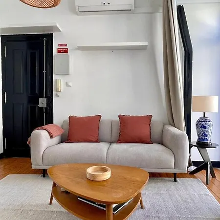Apartment Hidden Gem Rustic Modern 2 Bedroom Flat Lisbon
