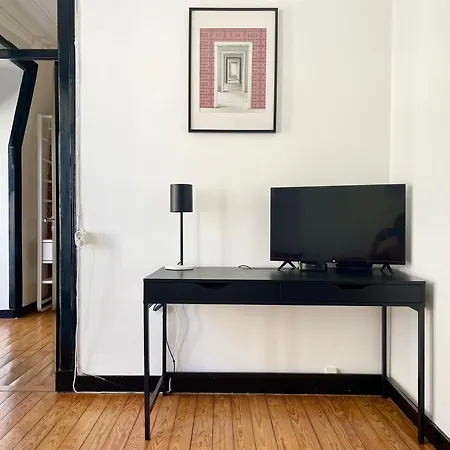 Hidden Gem Rustic Modern 2 Bedroom Flat * Lisbon